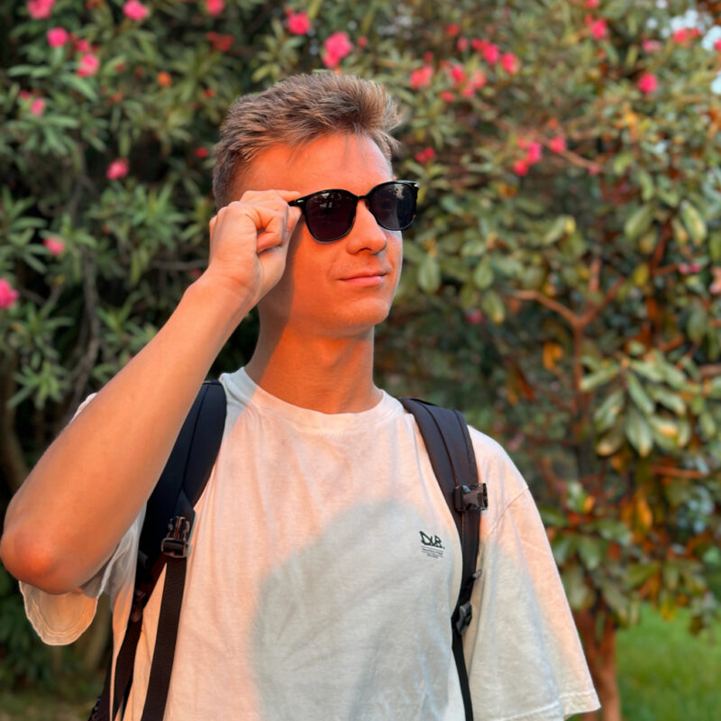 Аватар (Artem)